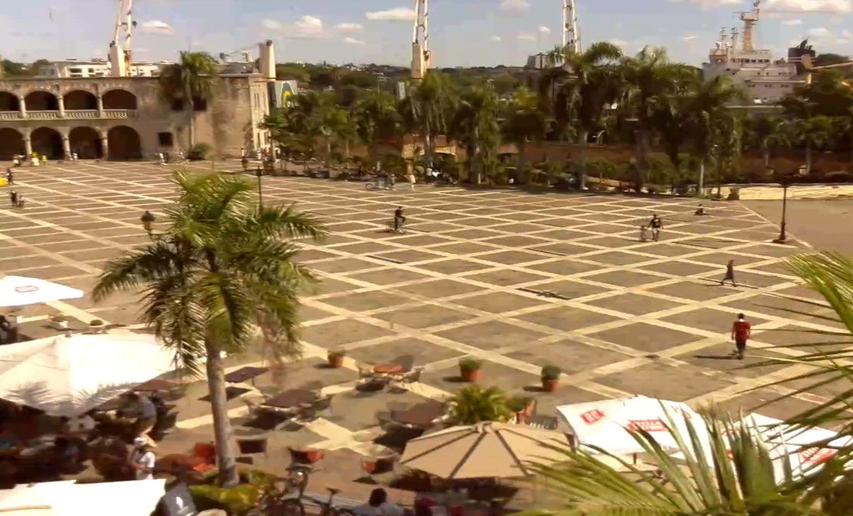 Picture from Plaza of Spain, Santo Domingo online camera in , Dominican Republic