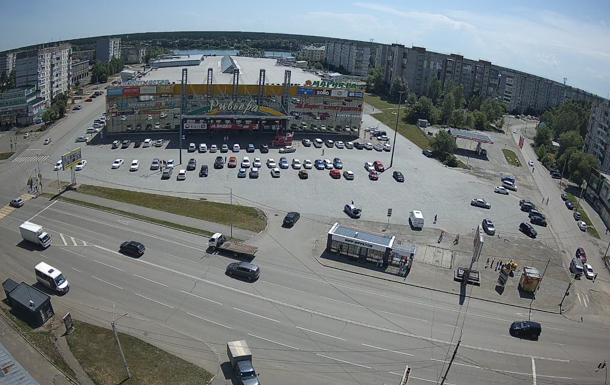 Riviera Shopping Mall, Biysk