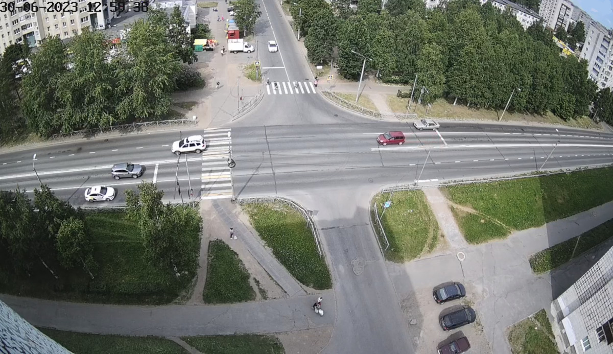 Intersection of Lomonosov Street and Arkticheskaya Street, Severodvinsk
