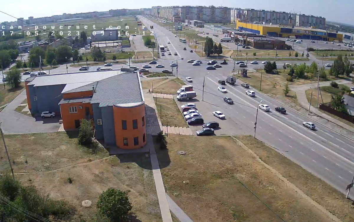 Intersection of Karbysheva and Alexandrov Streets, Volzhsky