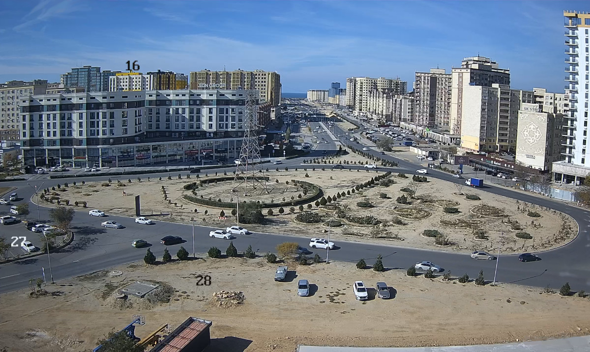 Baiterek Shopping Center in Aktau