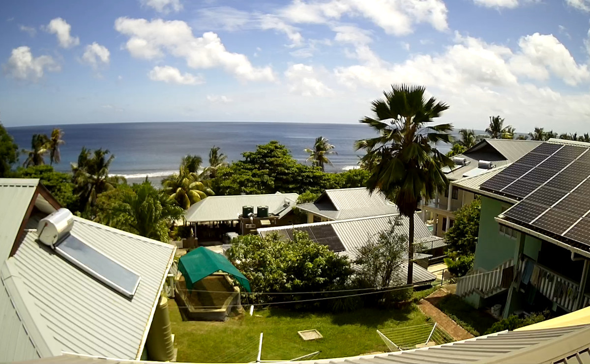 Surfers Beach Chalets, Mahe Island